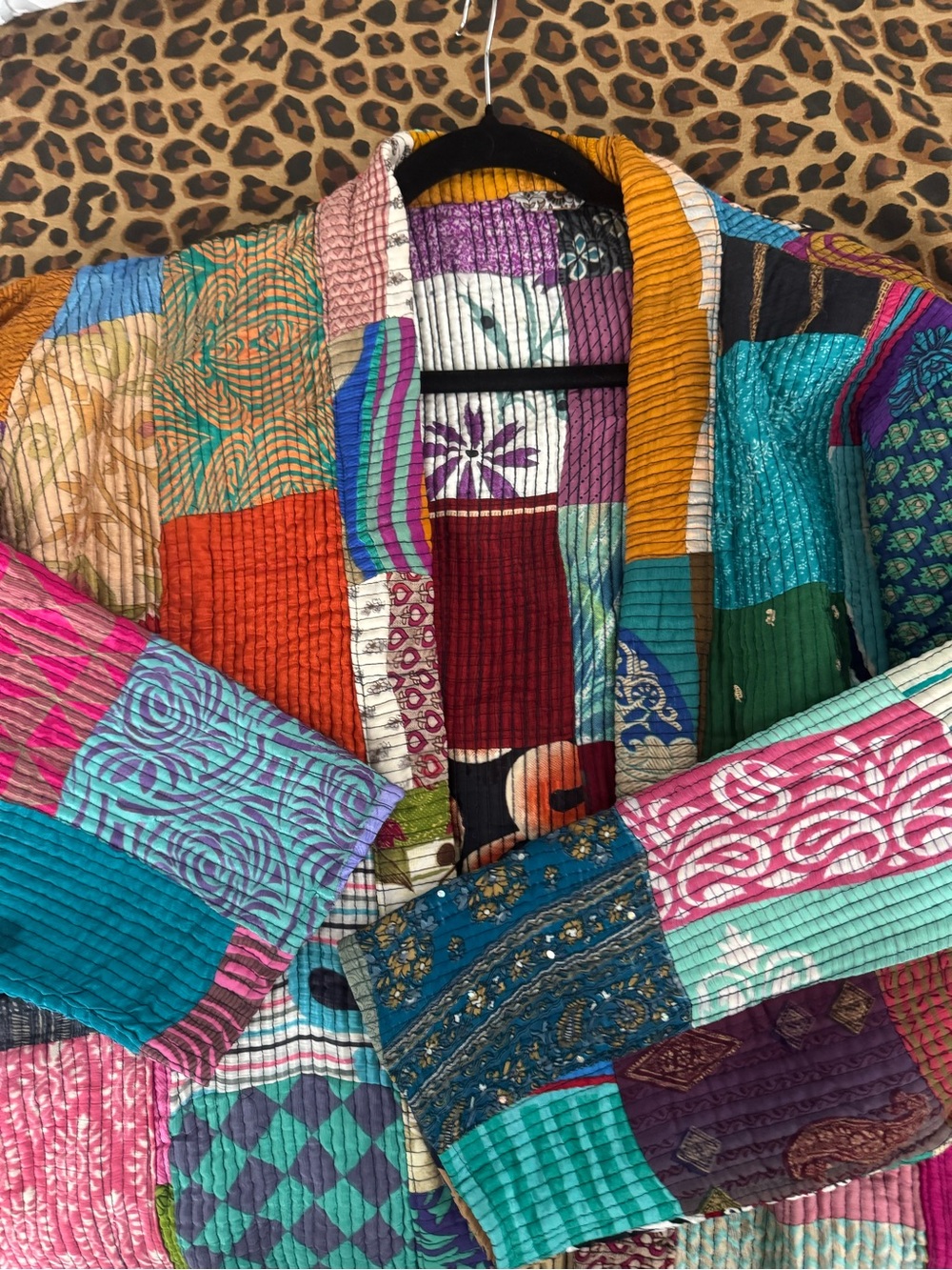 Patchwork Multicolor Kantha Jacket - Bohemian Quilted Coat - Picture 4 of 4